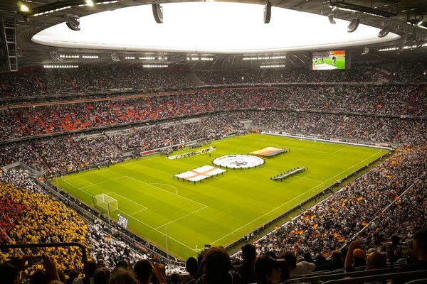 Quels sont les bénéfices des massages lymphatiques pour la récupération des joueurs après un match intense?