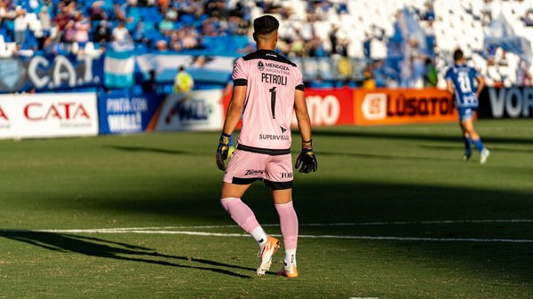 Comment les clubs de football peuvent-ils structurer des programmes de mentorat pour les jeunes talents?